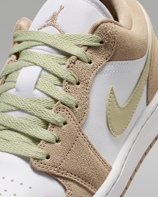 Air Jordan 1 Low Kadın Ayakkabısı. Nike TR